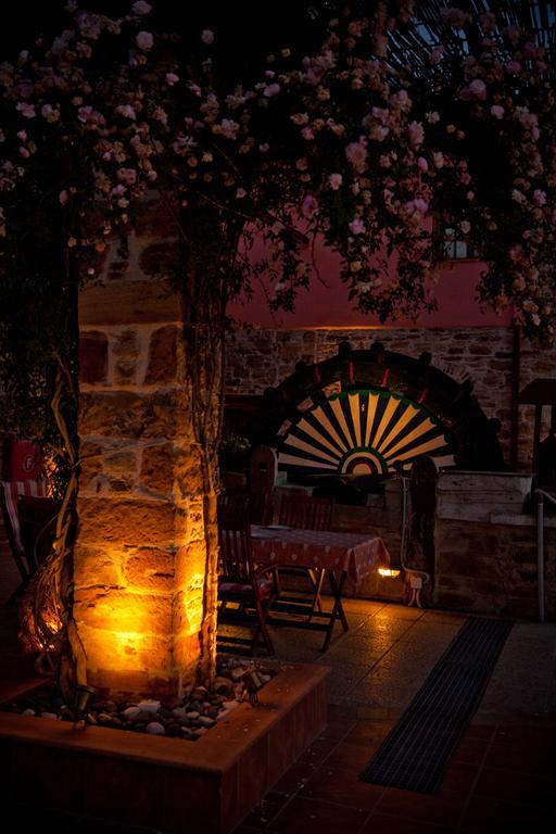 Mouzaliko Guesthouse Mansion Kampochora  Ngoại thất bức ảnh